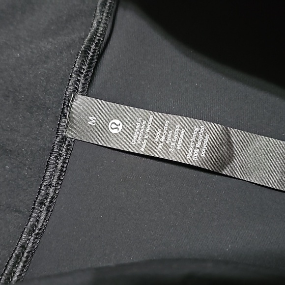 Lululemon Zippered Ankle Black Athletic Pants Size Medium - Picture 3 of 5
